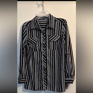 Striped Notations Long Sleeve Button Down 🌹